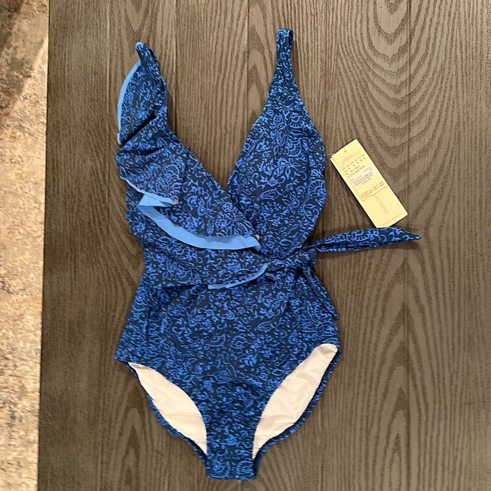 Gottex One Piece Swimsuit— New🌴🌴 Retail $148.00